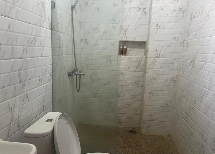 The Brick 3*